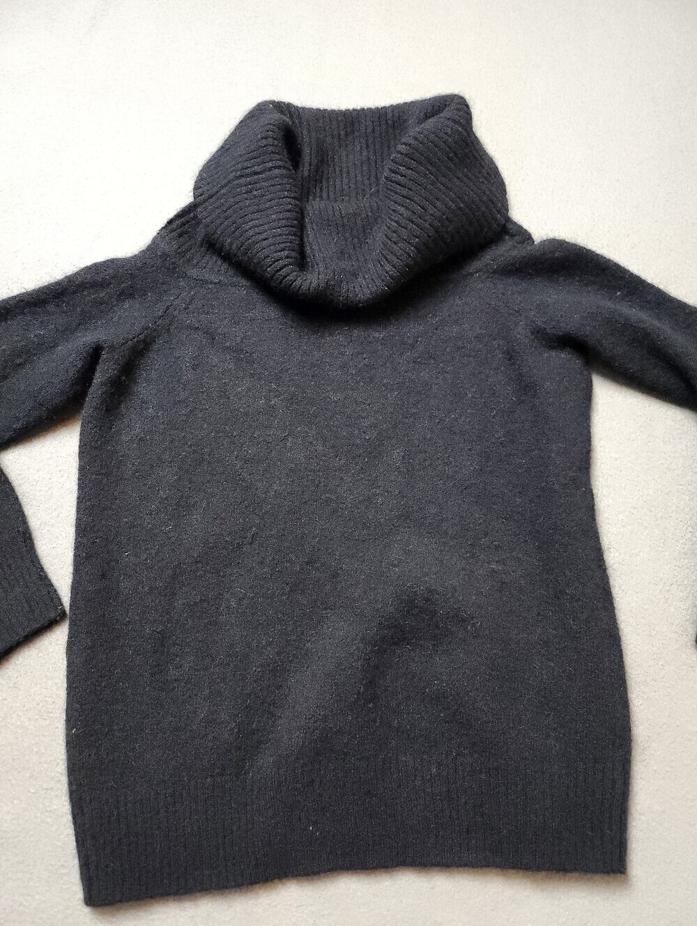 Aritzia WILFRED FREE Alpaca/Wool Blend Cowl Neck Sweater